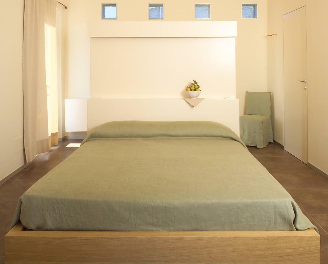 Solea Relais Di Charme- Adults Only Guest House Trecastelli Exterior photo